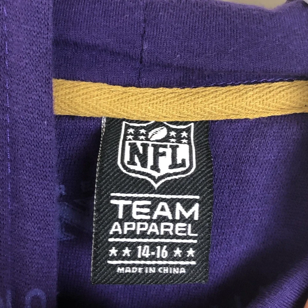 Baltimore Ravens Team Apparel Pullover Hoodie Sweatshirt Youth 14-16 Purple